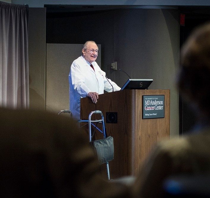 Dr. Freireich at podium