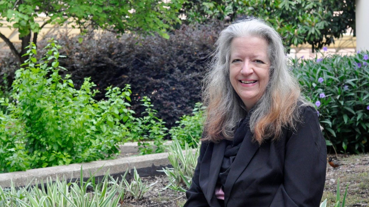 Cancerwise blog post: Colorectal cancer survivor finds minimally invasive colorectal cancer treatment at MD Anderson