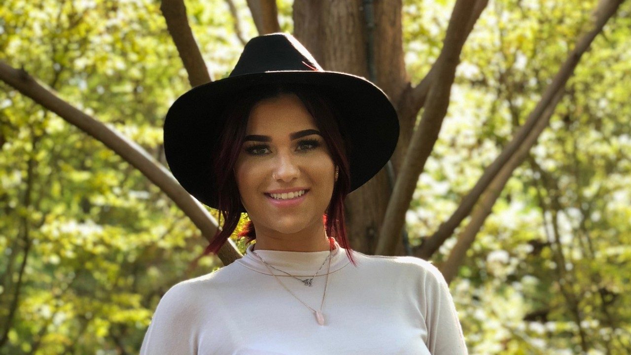 Lung cancer survivor Lauren Rodriguez