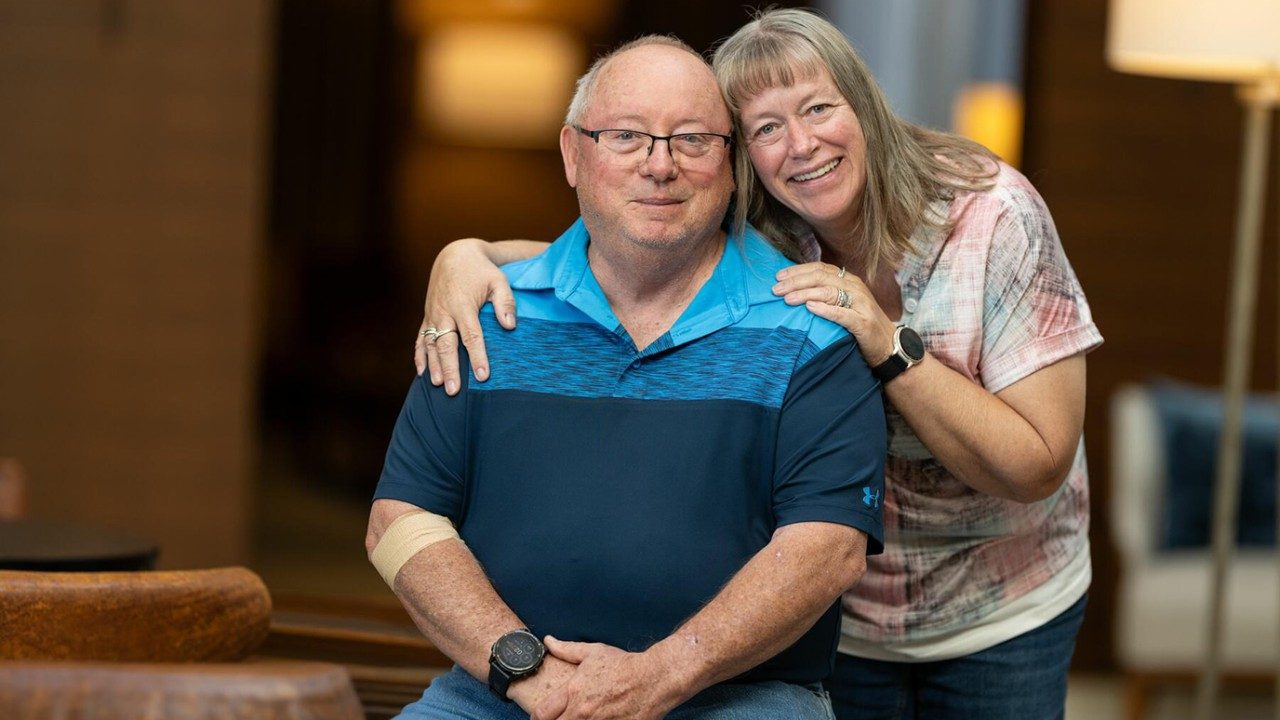 Melanoma survivor Tony Hout with his wife, Kim