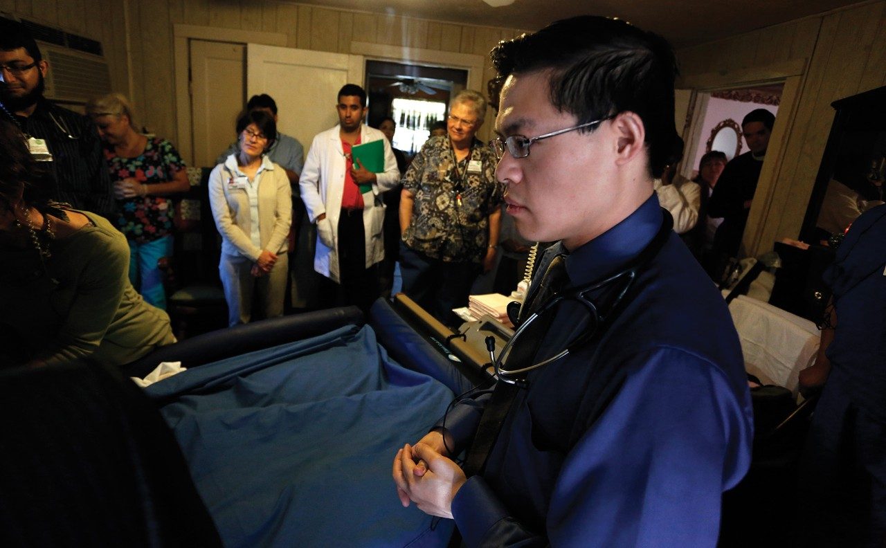 MD Anderson - At the patient's bedside