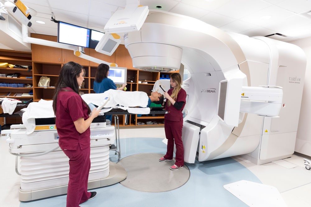 Intensity modulated radiation therapy for glioblastoma treatment