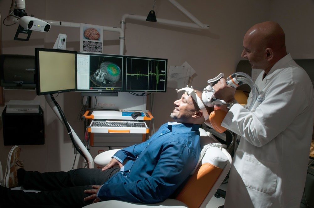 navigated transcranial magnetic stimulation for glioblastoma treatment