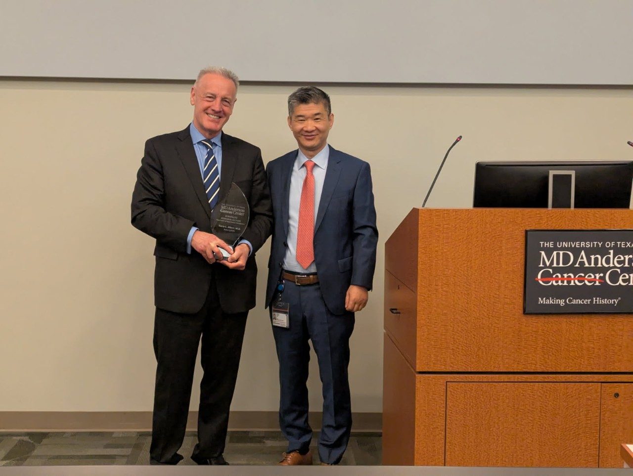 Drs. Dario Altieri and Rugang Zhang smiling at camera