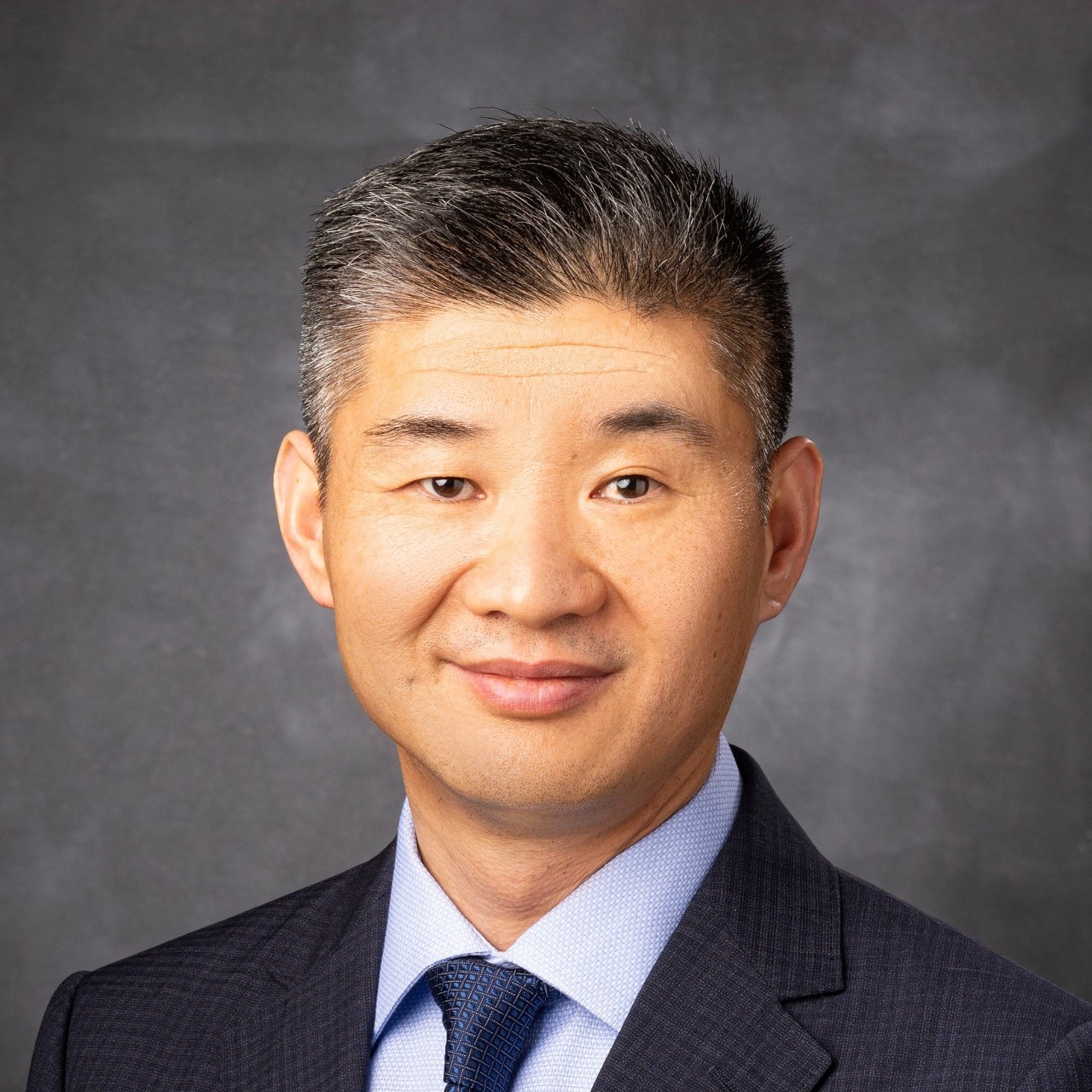 Rugang Zhang headshot