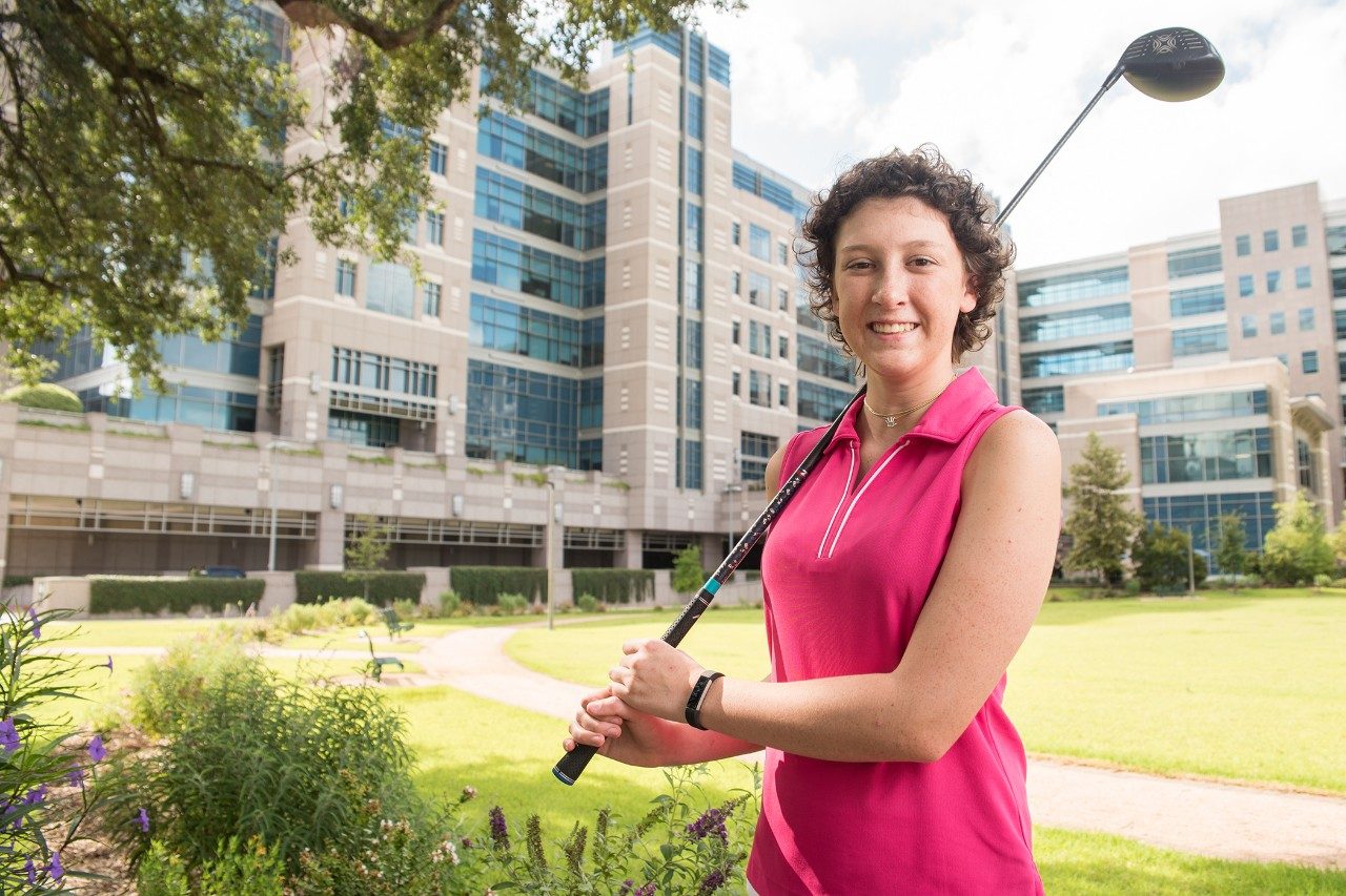 Childhood osteosarcoma cancer survivor Maggie Howard shares her passion for golf, a sport she took up after her surgery. 