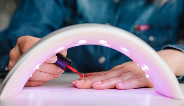 Are Home Uv Nail Lamps Safe: Expert Insights You Need Today